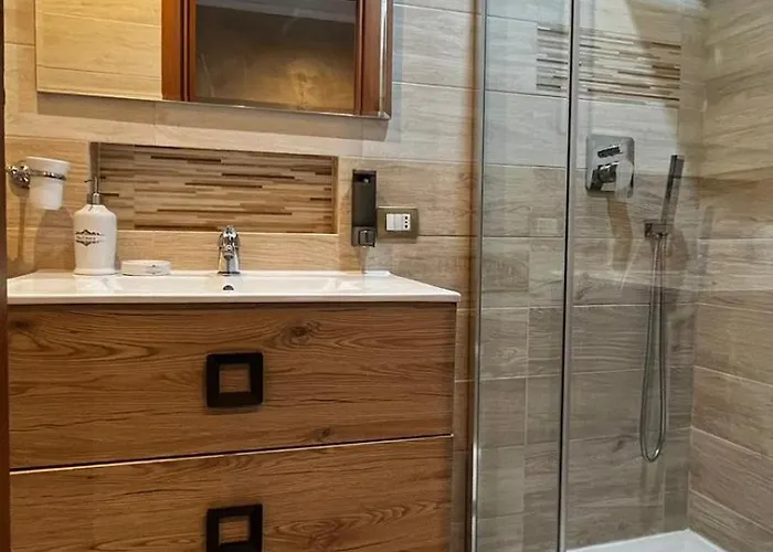 Guest house Da Vinci 4*